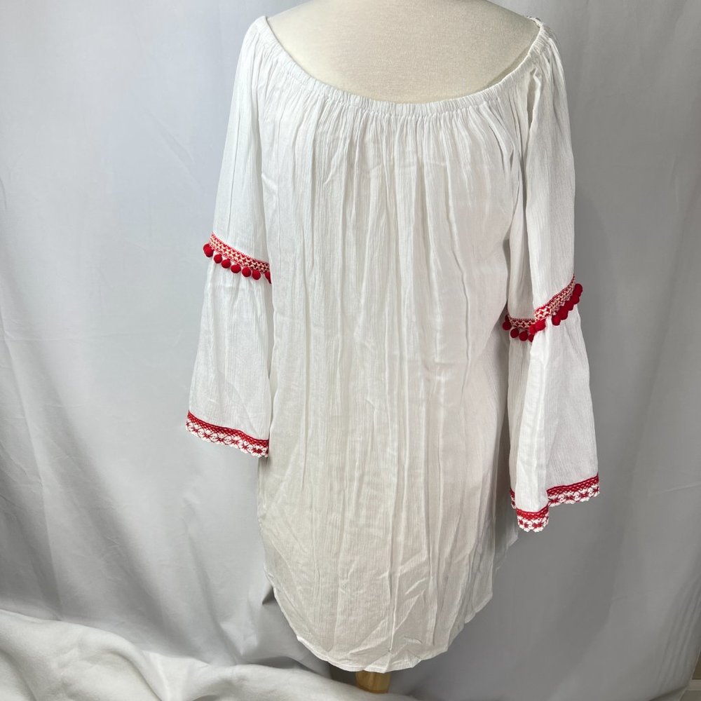 NWT Solitaire by Ravi Khosla White Peasant Top Sz L Red PomPoms Gauze-like Boho